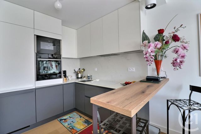 Afficher la photo en grand Appartement F3 à vendre - 3 pièces - 64.95 m2 - LA BAULE - 44 - PAYS-DE-LOIRE - Century 21 Dréano Immobilier