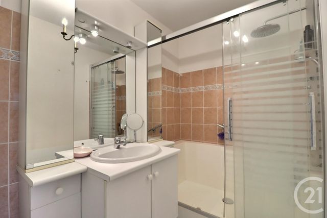 Appartement F3 à vendre - 3 pièces - 65.7 m2 - LA BAULE - 44 - PAYS-DE-LOIRE - Century 21 Dréano Immobilier