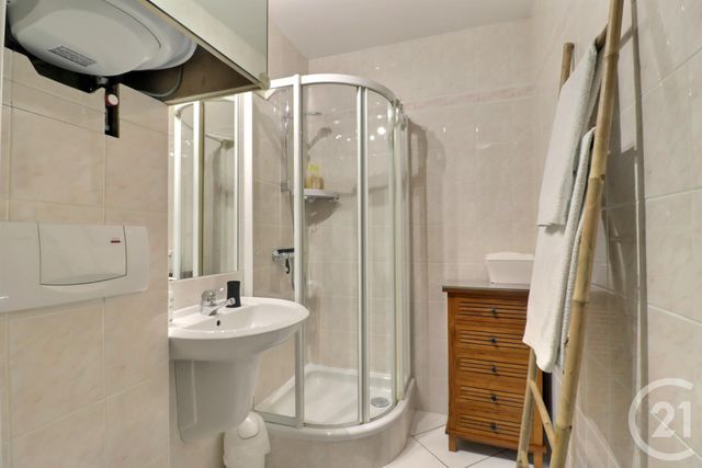 Appartement T2 à vendre - 2 pièces - 28.69 m2 - LA BAULE - 44 - PAYS-DE-LOIRE - Century 21 Dréano Immobilier