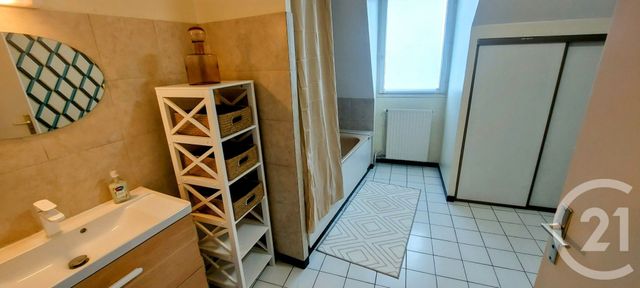 Appartement F4 à vendre - 4 pièces - 112.0 m2 - GUERANDE - 44 - PAYS-DE-LOIRE - Century 21 Dréano Immobilier