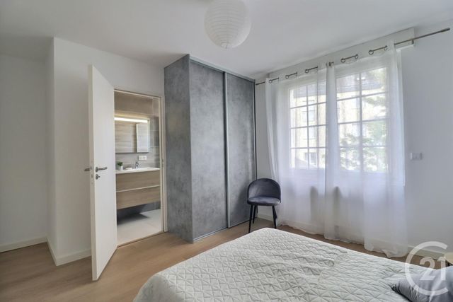 Afficher la photo en grand maison à vendre - 6 pièces - 170.0 m2 - LE POULIGUEN - 44 - PAYS-DE-LOIRE - Century 21 Dréano Immobilier