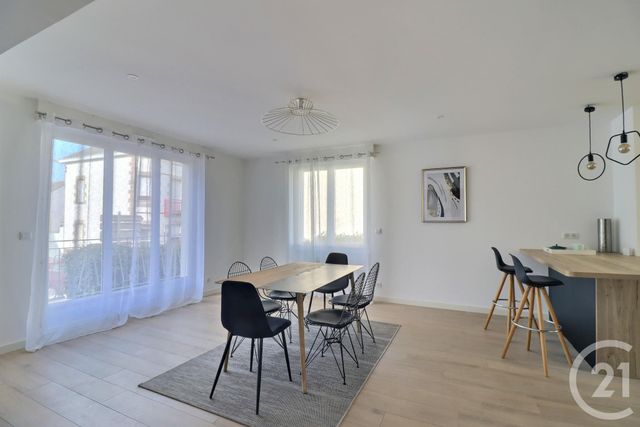 Afficher la photo en grand maison à vendre - 6 pièces - 170.0 m2 - LE POULIGUEN - 44 - PAYS-DE-LOIRE - Century 21 Dréano Immobilier