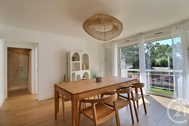 Appartement T4 à vendre - 4 pièces - 85.5 m2 - LA BAULE - 44 - PAYS-DE-LOIRE - Century 21 Dréano Immobilier
