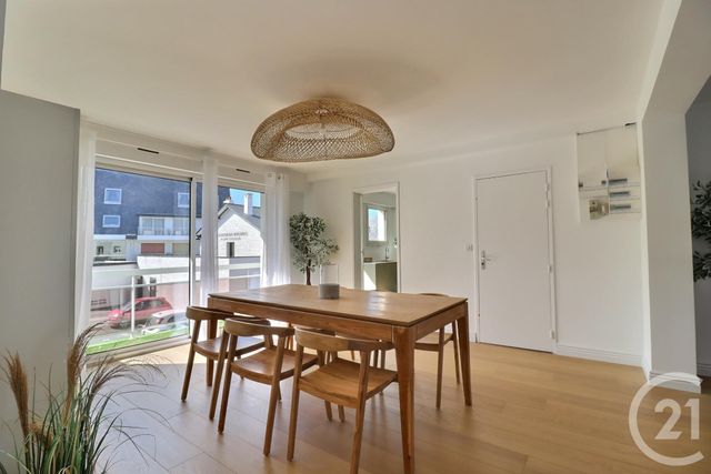 Appartement T4 à vendre - 4 pièces - 85.5 m2 - LA BAULE - 44 - PAYS-DE-LOIRE - Century 21 Dréano Immobilier