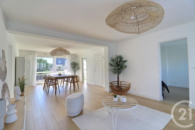 Appartement T4 à vendre - 4 pièces - 85.5 m2 - LA BAULE - 44 - PAYS-DE-LOIRE - Century 21 Dréano Immobilier