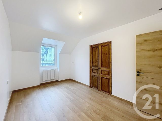 Appartement T4 à louer - 4 pièces - 63.03 m2 - LA BAULE - 44 - PAYS-DE-LOIRE - Century 21 Dréano Immobilier