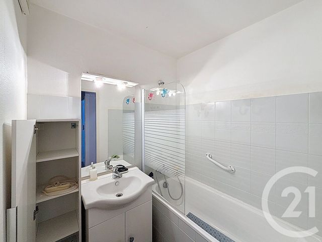 Appartement T2 à vendre - 2 pièces - 43.5 m2 - LA BAULE - 44 - PAYS-DE-LOIRE - Century 21 Dréano Immobilier