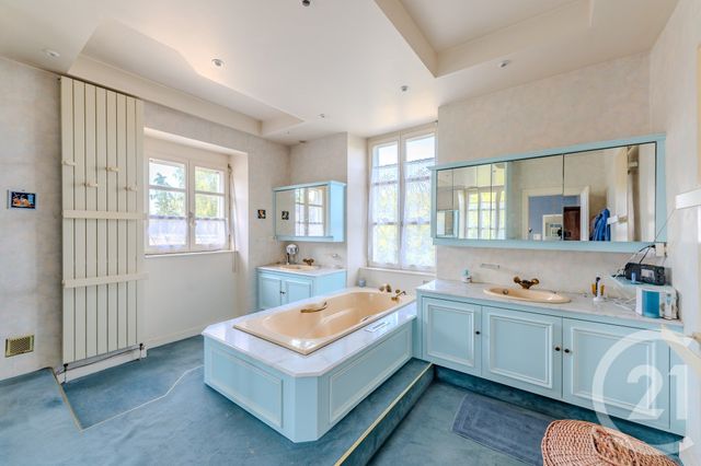 maison à vendre - 12 pièces - 374.51 m2 - VITRE - 35 - BRETAGNE - Century 21 Dréano Immobilier