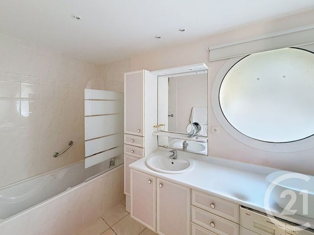 Appartement à vendre - 3 pièces - 69.75 m2 - LA BAULE - 44 - PAYS-DE-LOIRE - Century 21 Dréano Immobilier