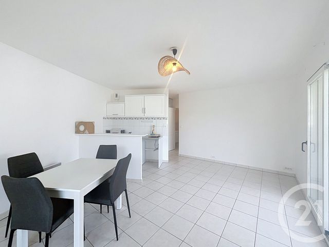 Appartement F2 à louer - 2 pièces - 36.74 m2 - LA BAULE - 44 - PAYS-DE-LOIRE - Century 21 Dréano Immobilier