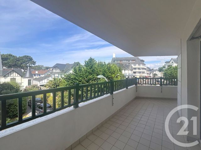 Appartement F2 à louer - 2 pièces - 36.74 m2 - LA BAULE - 44 - PAYS-DE-LOIRE - Century 21 Dréano Immobilier