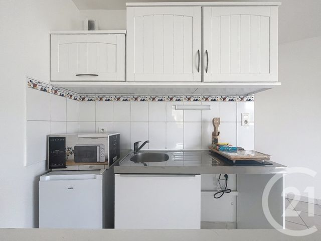 Appartement F2 à louer - 2 pièces - 36.74 m2 - LA BAULE - 44 - PAYS-DE-LOIRE - Century 21 Dréano Immobilier