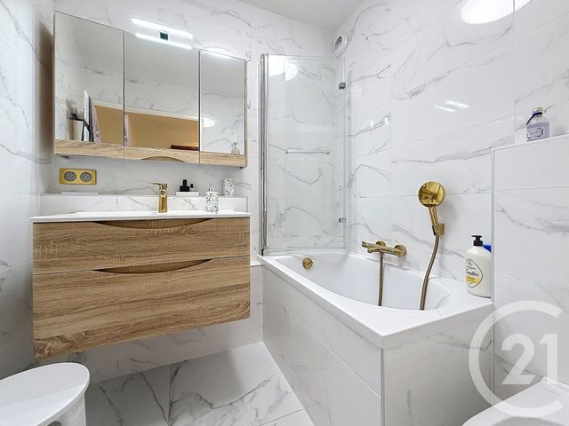 Appartement F4 à vendre - 4 pièces - 98.0 m2 - LA BAULE - 44 - PAYS-DE-LOIRE - Century 21 Dréano Immobilier