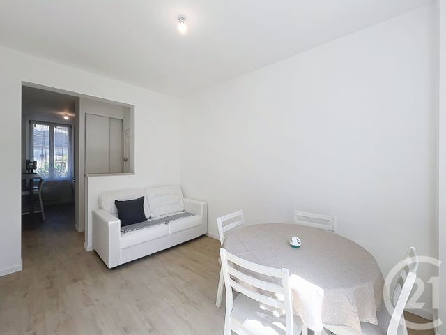 Appartement F3 à louer - 3 pièces - 45.54 m2 - LA BAULE - 44 - PAYS-DE-LOIRE - Century 21 Dréano Immobilier
