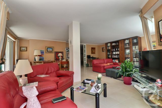 Afficher la photo en grand Appartement T3 à vendre - 3 pièces - 115.0 m2 - LA BAULE - 44 - PAYS-DE-LOIRE - Century 21 Dréano Immobilier