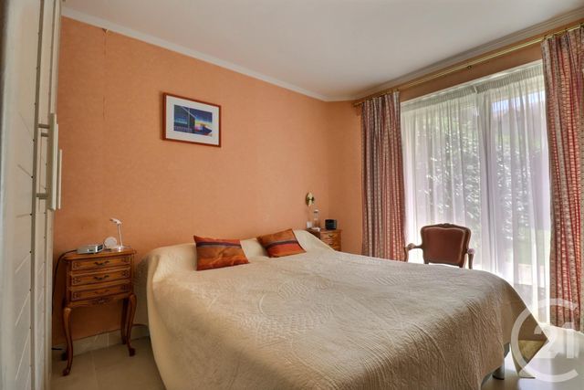 Afficher la photo en grand Appartement T3 à vendre - 3 pièces - 115.0 m2 - LA BAULE - 44 - PAYS-DE-LOIRE - Century 21 Dréano Immobilier