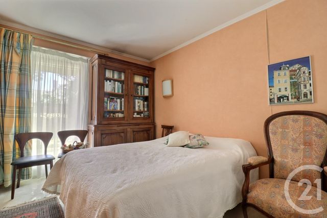 Afficher la photo en grand Appartement T3 à vendre - 3 pièces - 115.0 m2 - LA BAULE - 44 - PAYS-DE-LOIRE - Century 21 Dréano Immobilier