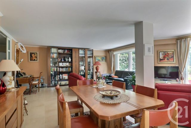 Afficher la photo en grand Appartement T3 à vendre - 3 pièces - 115.0 m2 - LA BAULE - 44 - PAYS-DE-LOIRE - Century 21 Dréano Immobilier