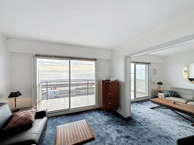 Appartement à vendre - 4 pièces - 83.21 m2 - LA BAULE - 44 - PAYS-DE-LOIRE - Century 21 Dréano Immobilier