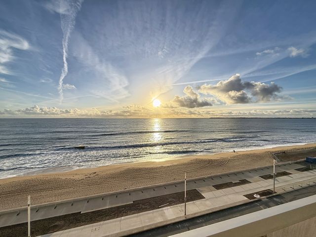 Appartement F4 à vendre - 4 pièces - 77.65 m2 - LA BAULE - 44 - PAYS-DE-LOIRE - Century 21 Dréano Immobilier