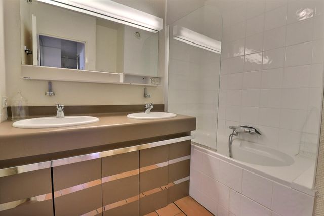 Appartement F4 à vendre - 4 pièces - 77.65 m2 - LA BAULE - 44 - PAYS-DE-LOIRE - Century 21 Dréano Immobilier