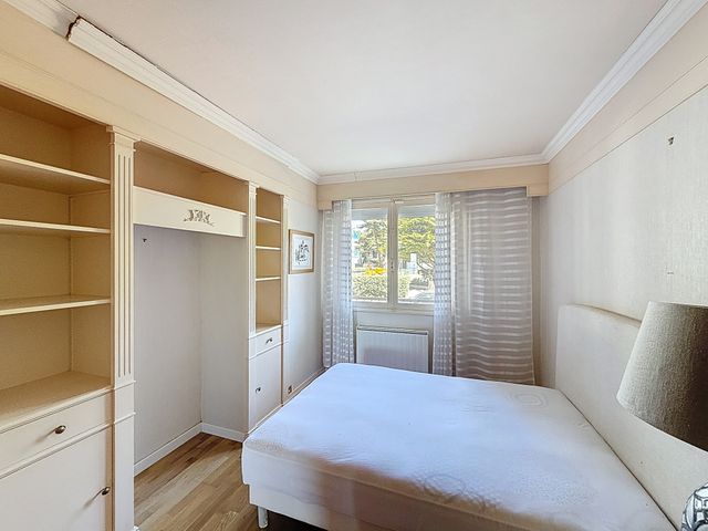 Appartement à vendre - 2 pièces - 61.0 m2 - LA BAULE - 44 - PAYS-DE-LOIRE - Century 21 Dréano Immobilier