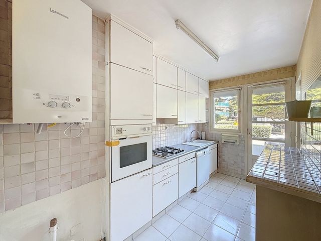 Appartement à vendre - 2 pièces - 61.0 m2 - LA BAULE - 44 - PAYS-DE-LOIRE - Century 21 Dréano Immobilier