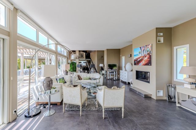 Afficher la photo en grand maison à vendre - 6 pièces - 260.0 m2 - GUERANDE - 44 - PAYS-DE-LOIRE - Century 21 Dréano Immobilier