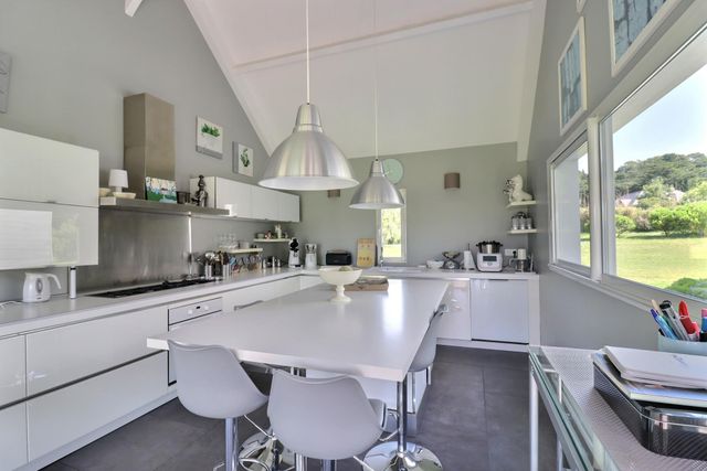 Afficher la photo en grand maison à vendre - 6 pièces - 260.0 m2 - GUERANDE - 44 - PAYS-DE-LOIRE - Century 21 Dréano Immobilier