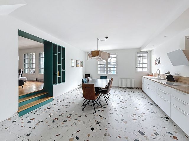 Appartement T5 à vendre - 5 pièces - 145.77 m2 - LA BAULE - 44 - PAYS-DE-LOIRE - Century 21 Dréano Immobilier