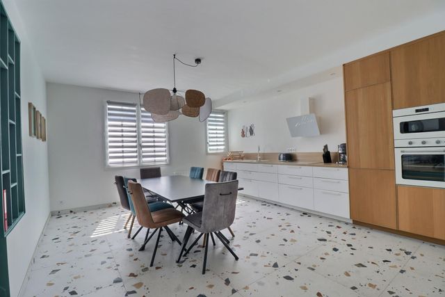 Appartement T5 à vendre - 5 pièces - 145.77 m2 - LA BAULE - 44 - PAYS-DE-LOIRE - Century 21 Dréano Immobilier
