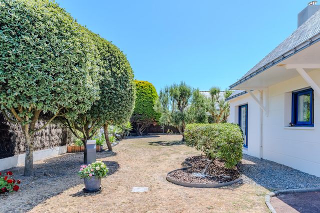 Afficher la photo en grand maison à vendre - 5 pièces - 209.37 m2 - BATZ SUR MER - 44 - PAYS-DE-LOIRE - Century 21 Dréano Immobilier