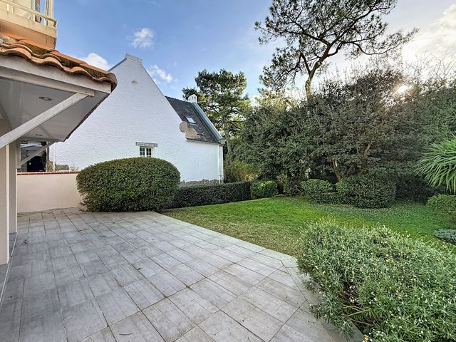 maison à vendre - 7 pièces - 178.0 m2 - LA BAULE - 44 - PAYS-DE-LOIRE - Century 21 Dréano Immobilier