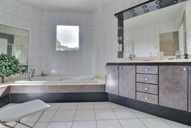 maison à vendre - 7 pièces - 178.0 m2 - LA BAULE - 44 - PAYS-DE-LOIRE - Century 21 Dréano Immobilier