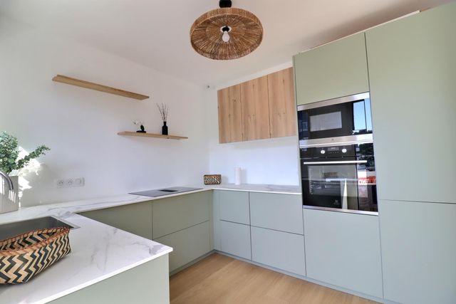 Appartement T4 à vendre - 4 pièces - 85.5 m2 - LA BAULE - 44 - PAYS-DE-LOIRE - Century 21 Dréano Immobilier