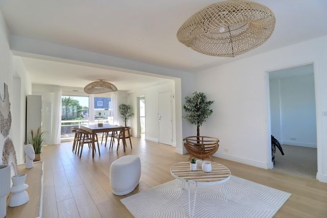Appartement T4 à vendre - 4 pièces - 85.5 m2 - LA BAULE - 44 - PAYS-DE-LOIRE - Century 21 Dréano Immobilier