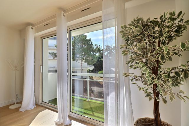 Appartement T4 à vendre - 4 pièces - 85.5 m2 - LA BAULE - 44 - PAYS-DE-LOIRE - Century 21 Dréano Immobilier