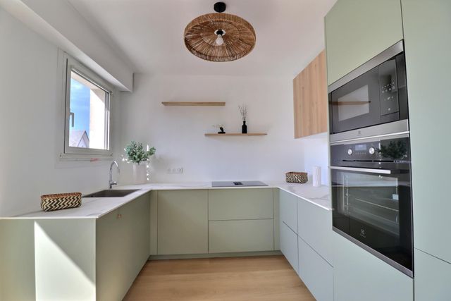 Appartement T4 à vendre - 4 pièces - 85.5 m2 - LA BAULE - 44 - PAYS-DE-LOIRE - Century 21 Dréano Immobilier