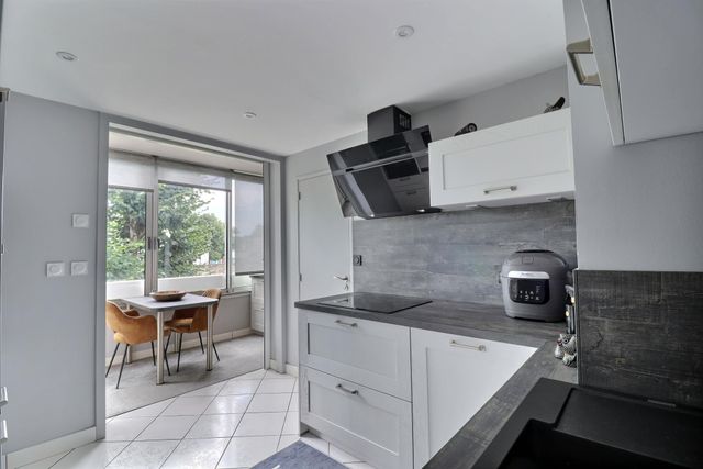 Appartement T4 à vendre - 4 pièces - 82.27 m2 - LA BAULE - 44 - PAYS-DE-LOIRE - Century 21 Dréano Immobilier