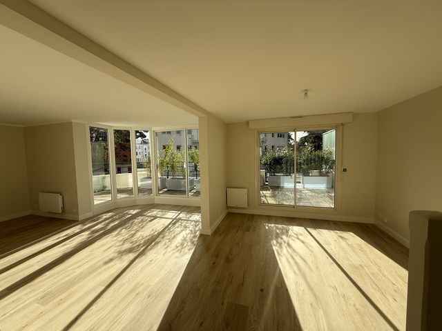 Appartement T4 à vendre - 4 pièces - 87.0 m2 - LA BAULE - 44 - PAYS-DE-LOIRE - Century 21 Dréano Immobilier