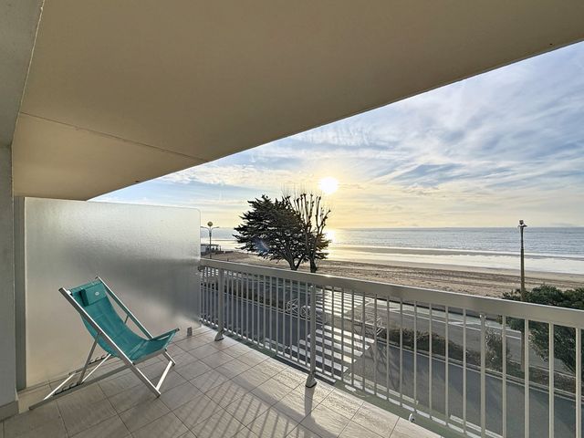 Appartement Studio à vendre - 1 pièce - 29.0 m2 - LA BAULE - 44 - PAYS-DE-LOIRE - Century 21 Dréano Immobilier