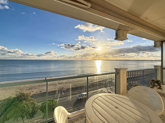 Appartement F4 à vendre - 4 pièces - 94.8 m2 - LA BAULE ESCOUBLAC - 44 - PAYS-DE-LOIRE - Century 21 Dréano Immobilier