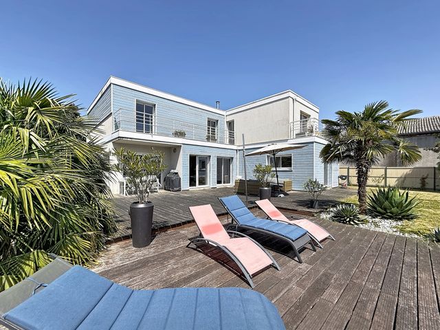 maison à vendre - 7 pièces - 202.36 m2 - LA BAULE - 44 - PAYS-DE-LOIRE - Century 21 Dréano Immobilier