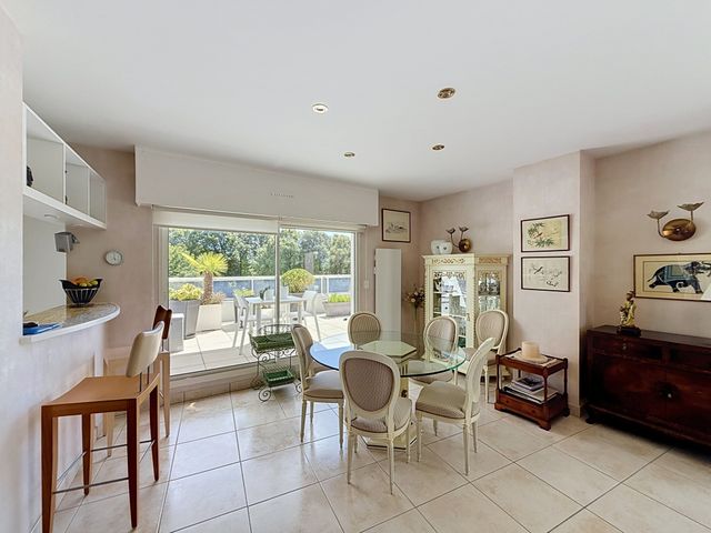 Appartement à vendre - 4 pièces - 84.63 m2 - LA BAULE - 44 - PAYS-DE-LOIRE - Century 21 Dréano Immobilier