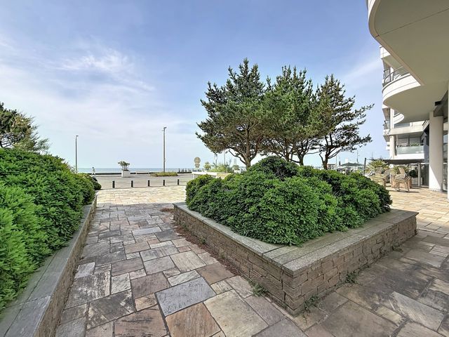 Appartement T2 à vendre - 2 pièces - 43.56 m2 - LA BAULE - 44 - PAYS-DE-LOIRE - Century 21 Dréano Immobilier