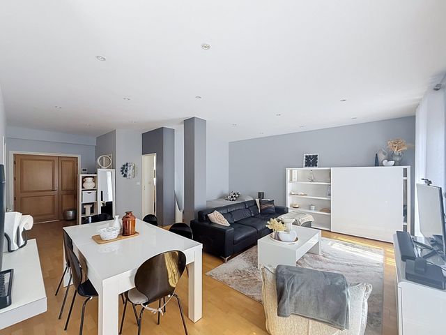 Appartement T3 à vendre - 3 pièces - 77.15 m2 - LA BAULE - 44 - PAYS-DE-LOIRE - Century 21 Dréano Immobilier
