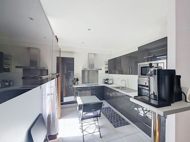 Appartement T3 à vendre - 3 pièces - 77.15 m2 - LA BAULE - 44 - PAYS-DE-LOIRE - Century 21 Dréano Immobilier