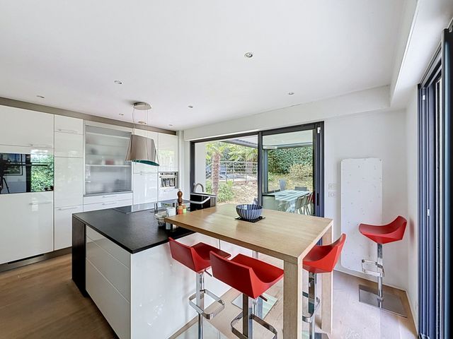 maison à vendre - 8 pièces - 158.75 m2 - LA BAULE - 44 - PAYS-DE-LOIRE - Century 21 Dréano Immobilier