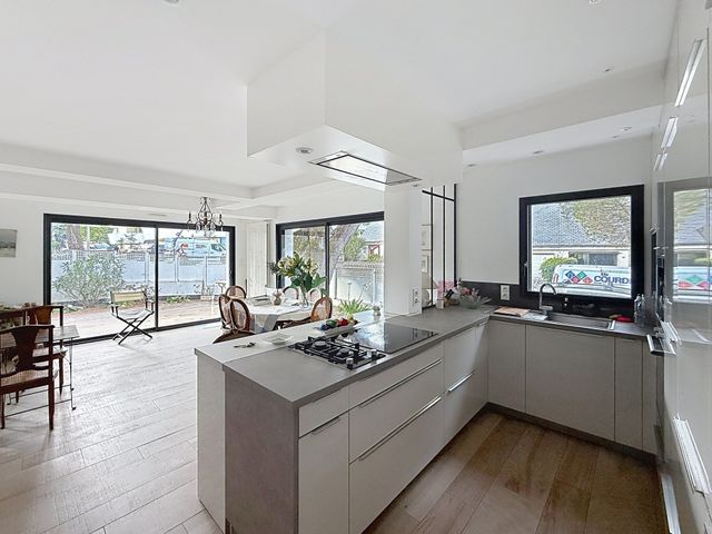 Appartement T4 à vendre - 4 pièces - 108.0 m2 - LA BAULE - 44 - PAYS-DE-LOIRE - Century 21 Dréano Immobilier