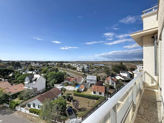 Appartement Loft à vendre - 2 pièces - 48.5 m2 - LA BAULE - 44 - PAYS-DE-LOIRE - Century 21 Dréano Immobilier